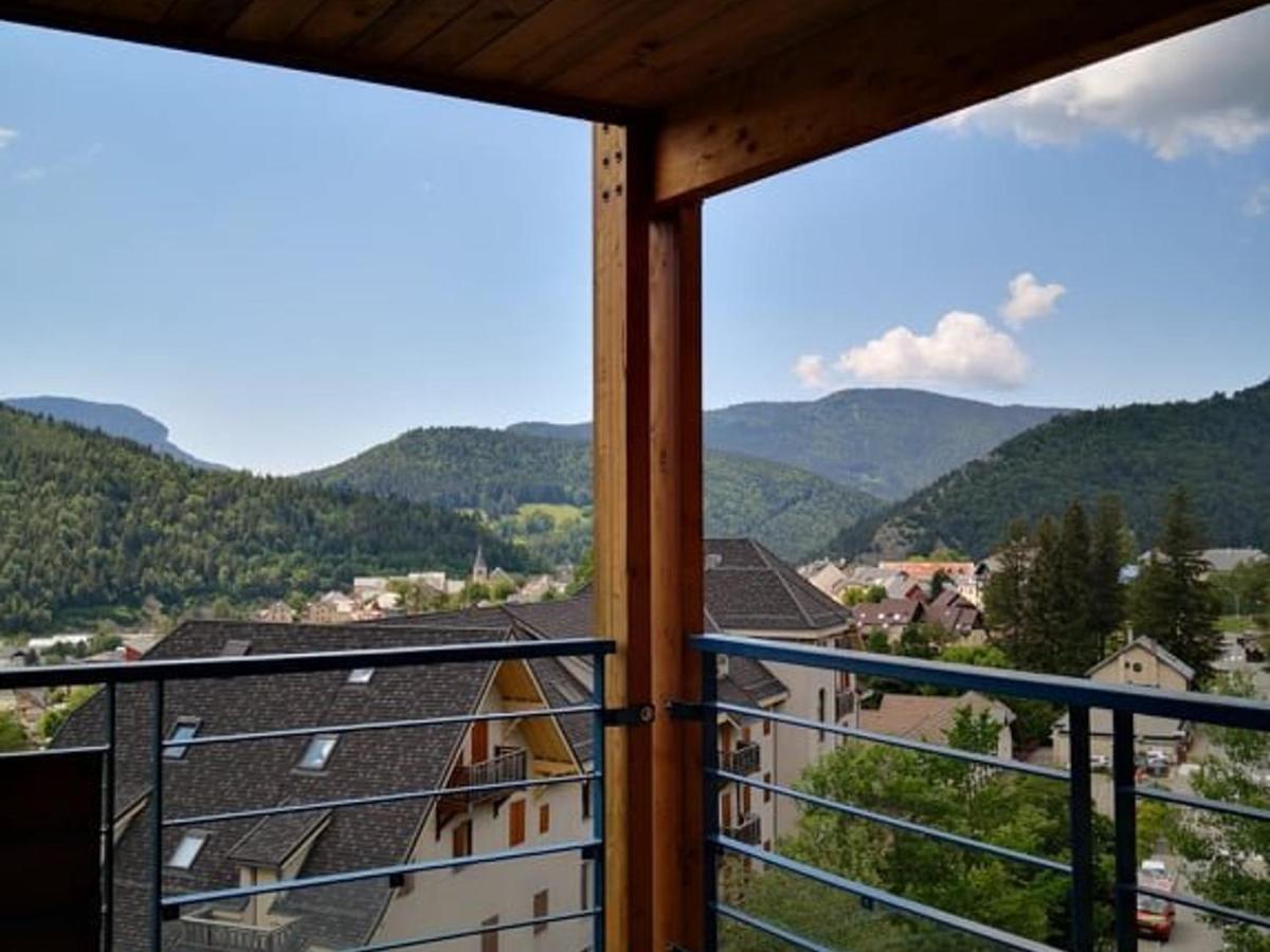 Appartement Fonctionnel Avec Balcon, A 10 Min Du Centre, Parking Gratuit, Ideal Pour 5 Personnes - Fr-1-548-3 فيلارد دي لانس المظهر الخارجي الصورة
