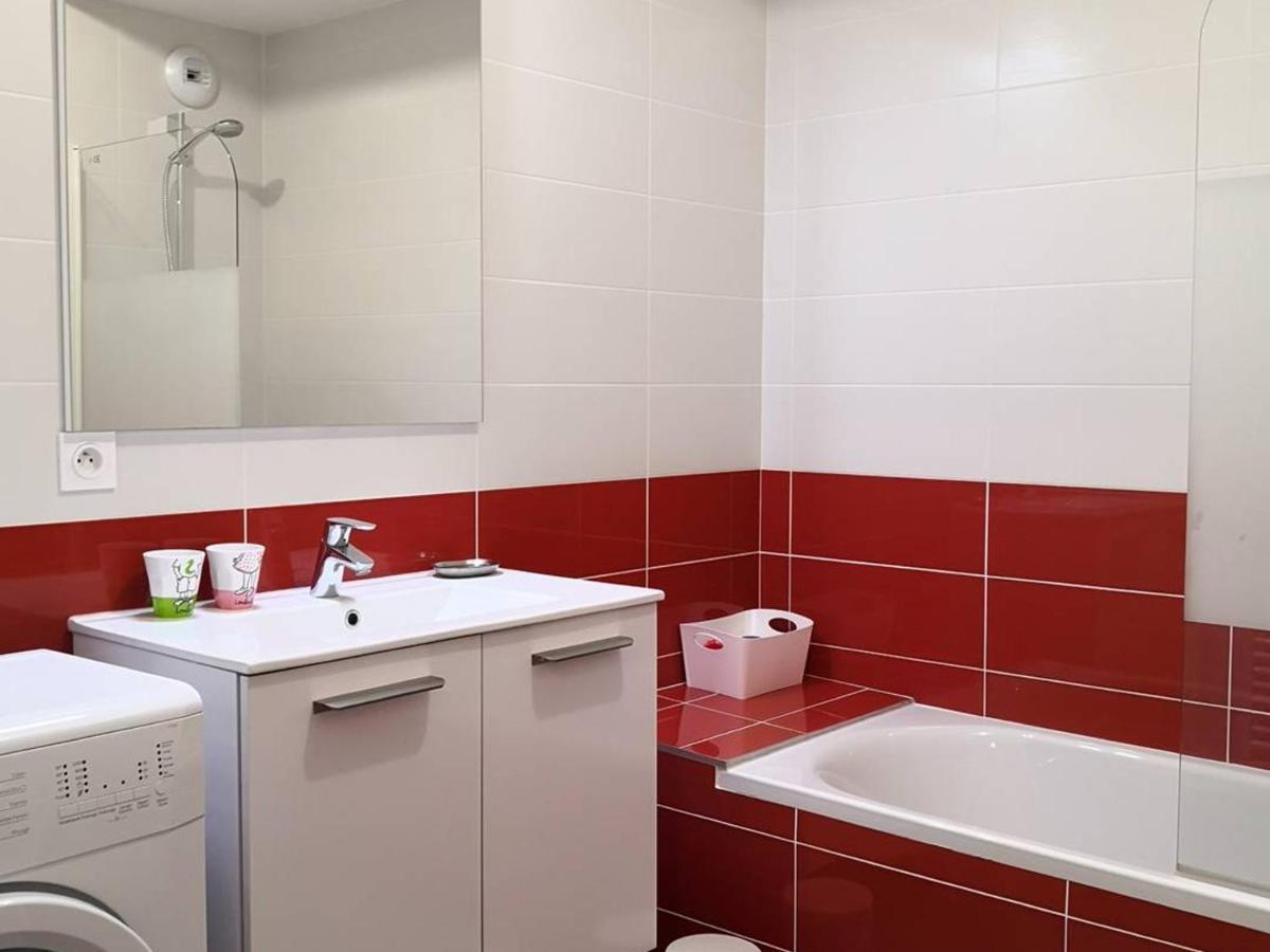 Appartement Fonctionnel Avec Balcon, A 10 Min Du Centre, Parking Gratuit, Ideal Pour 5 Personnes - Fr-1-548-3 فيلارد دي لانس المظهر الخارجي الصورة